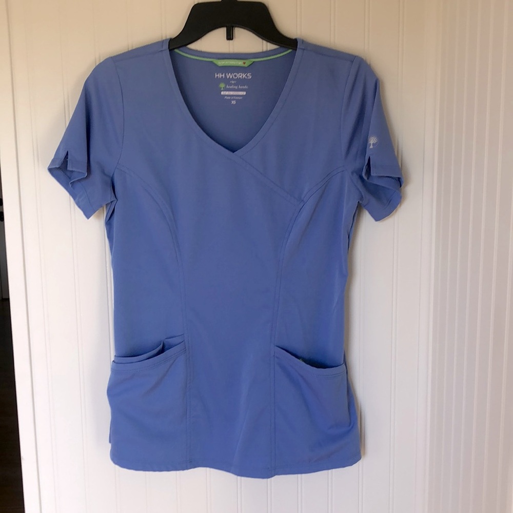 Women’s Healing Hands scrub set